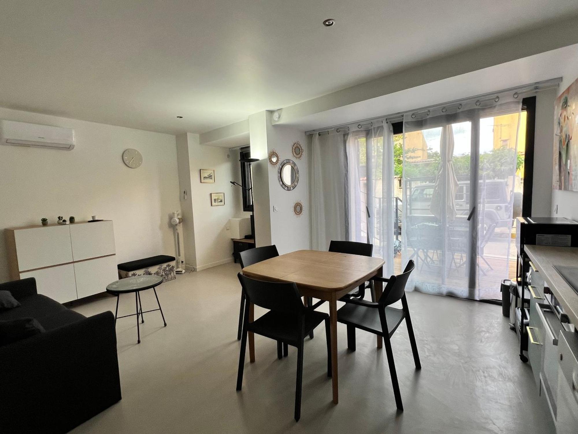 Apartment Oustal Caval Marin B